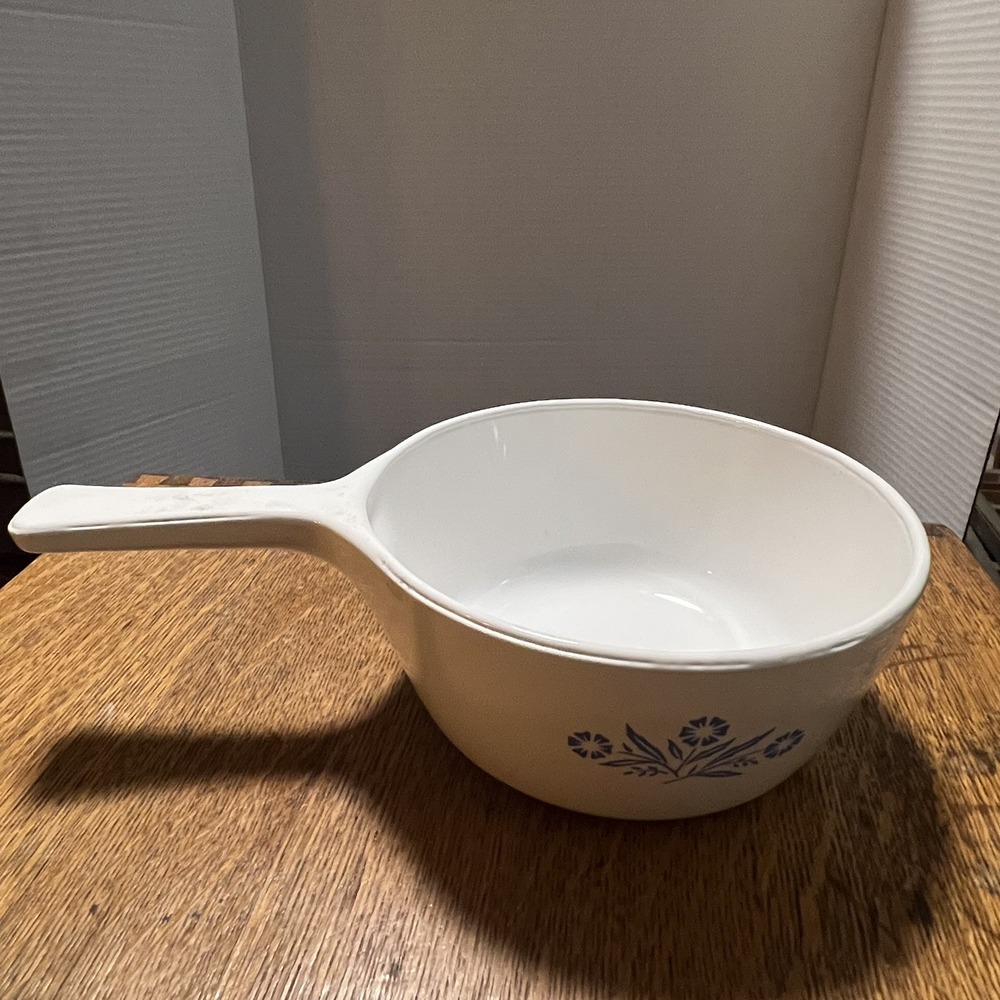 Vintage Corning Ware P-82-B Blue Cornflower 1-1/2 Pint Saucepan, NO LID - TR7